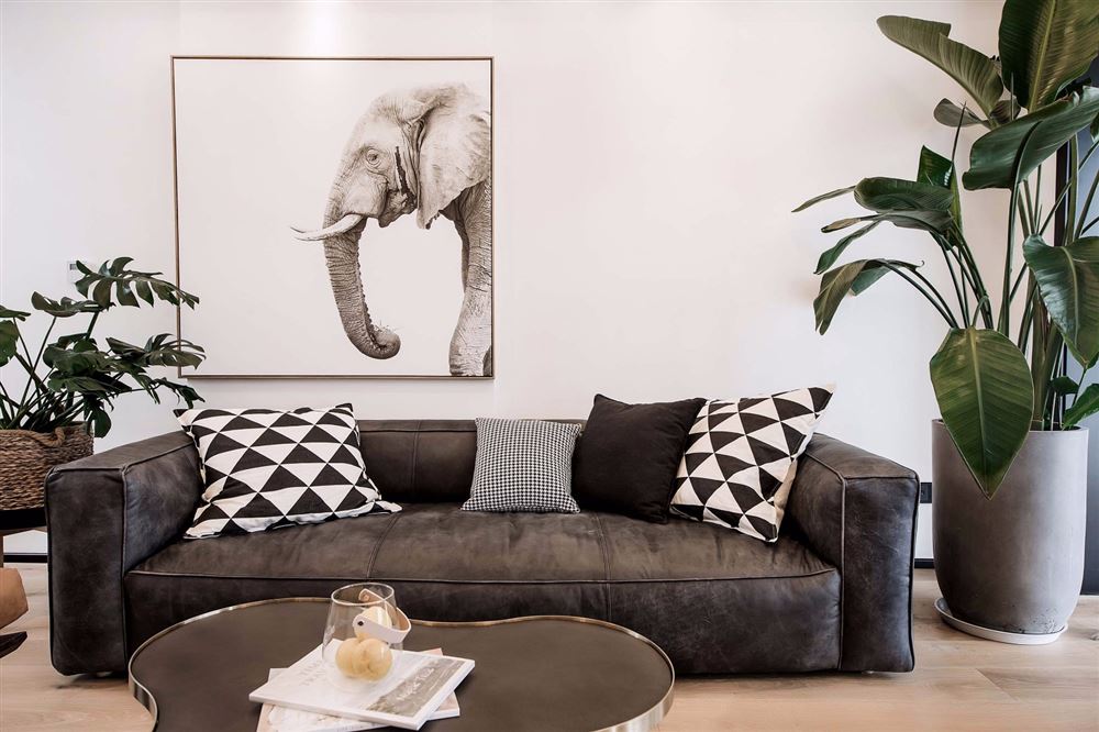 廣州市紫泉翠荔嘉園北歐風(fēng)格三居室裝修案例