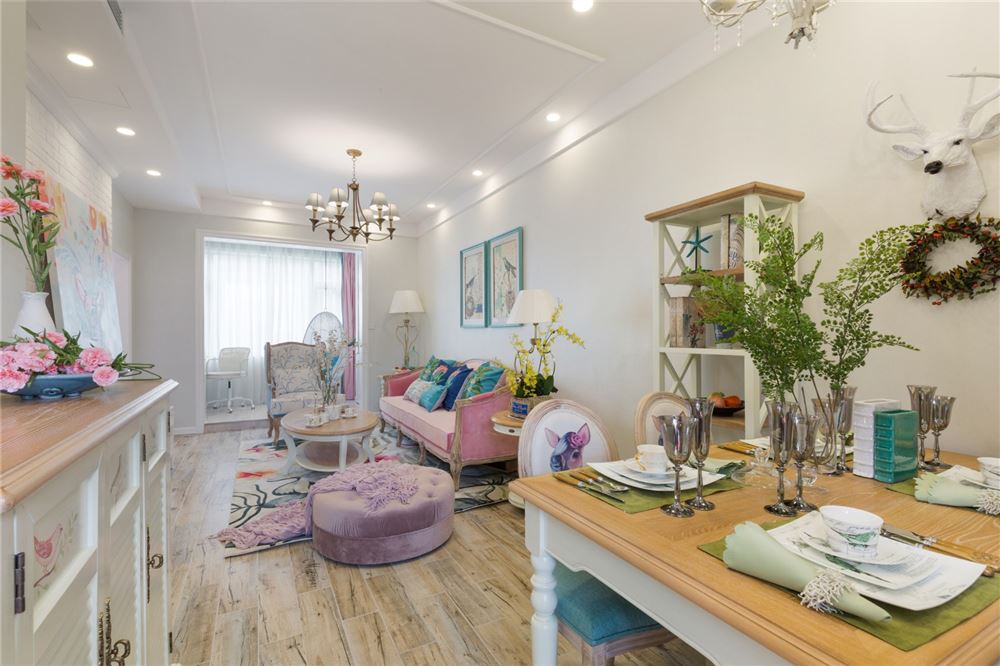 佛山市萬科中駿金域西江現代簡約風格二居室裝修案例