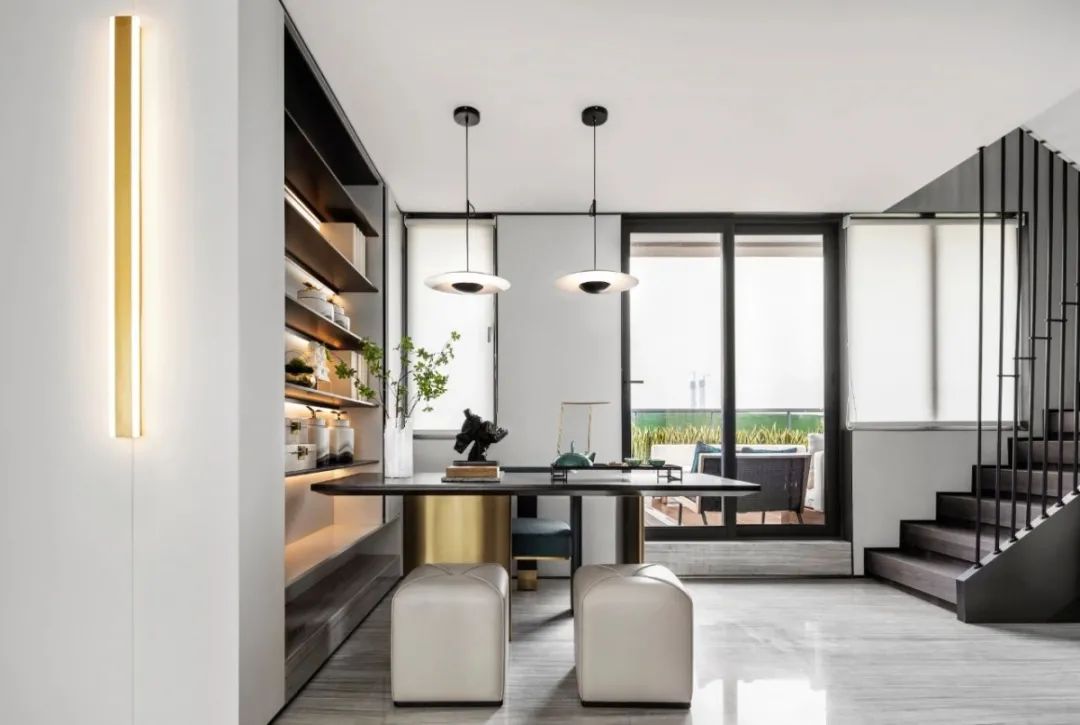 現代輕奢風格室內設計家裝案例-樓梯間 現代輕奢風格室內設計家裝案例-樓梯間