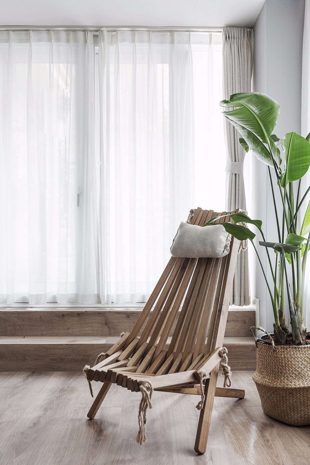 北歐簡約風格家裝設計室內裝修效果圖-陽臺椅子 北歐簡約風格家裝設計室內裝修效果圖-陽臺椅子