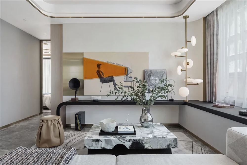 湛江市銀地東山花園輕奢風格四居室裝修案例