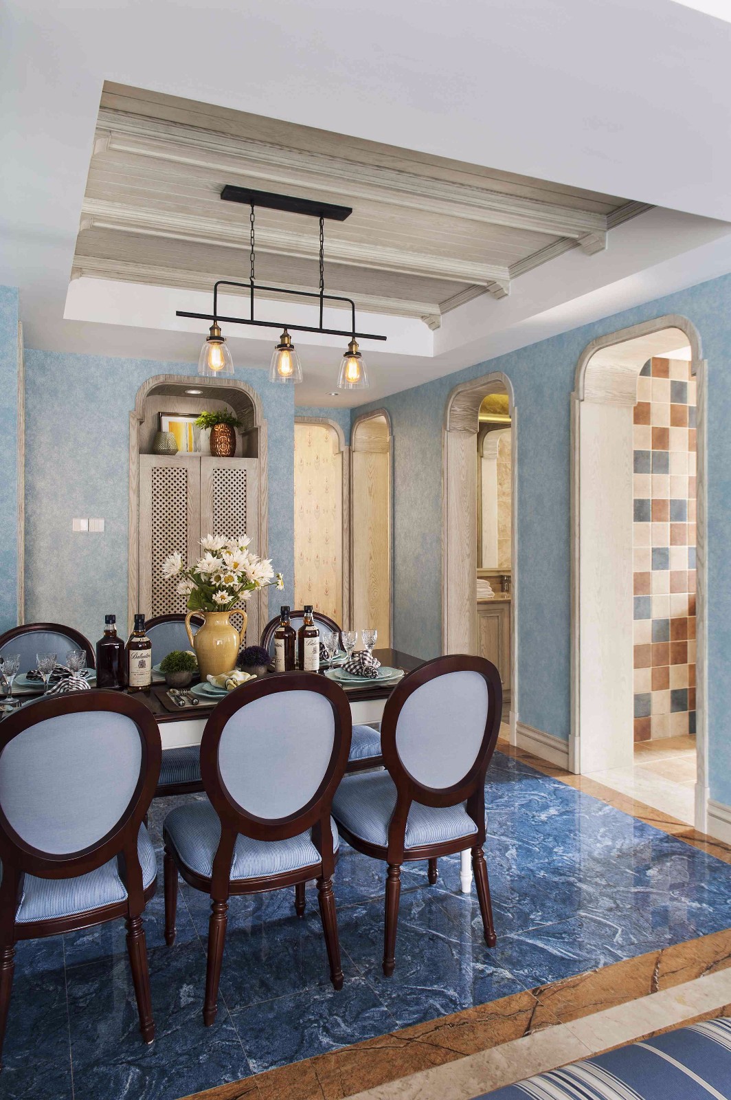 地中海風(fēng)格家裝設(shè)計(jì)室內(nèi)裝修效果圖-餐廳 地中海風(fēng)格家裝設(shè)計(jì)室內(nèi)裝修效果圖-餐廳
