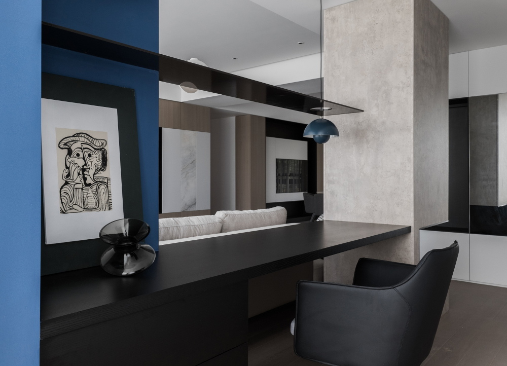 現代簡約風格室內家裝案例效果圖-客廳桌椅