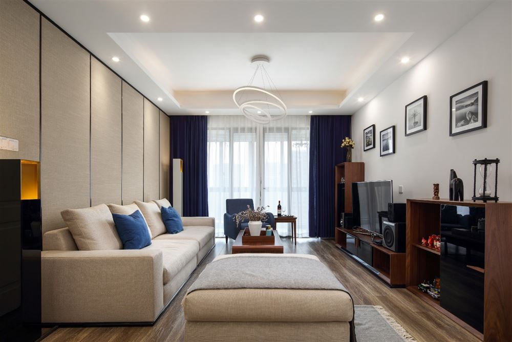 廣州市云東小區新中式風格三居室裝修案例