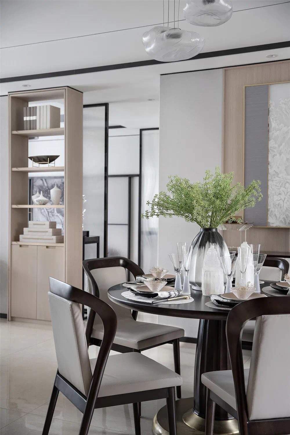 新中式風格家裝設計室內(nèi)裝修效果圖-餐廳 新中式風格家裝設計室內(nèi)裝修效果圖-餐廳