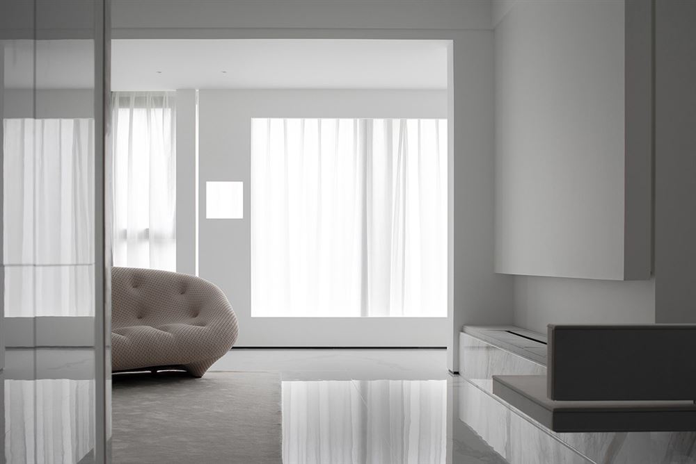 廣州市保利心語花園現代簡約風格三居室裝修案例