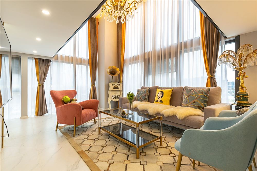 楚雄彝族自治州北浦小區輕奢風格復式裝修案例