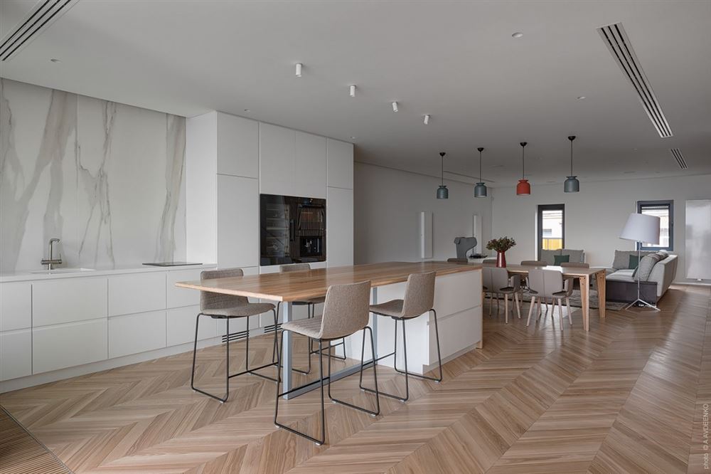 江門市新會(huì)玉圭園現(xiàn)代簡約風(fēng)格三居室裝修案例