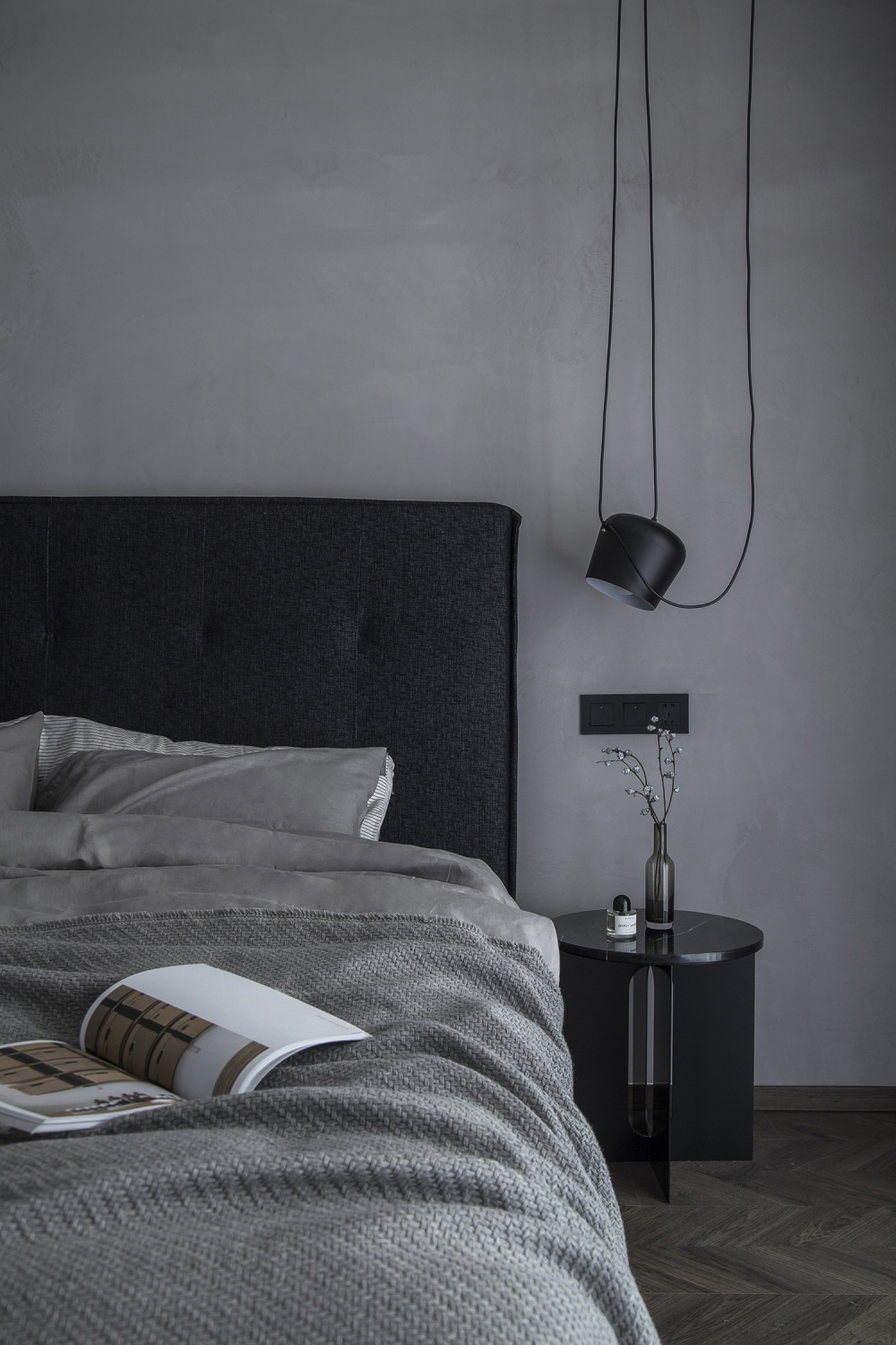 現(xiàn)代簡約風格室內家裝案例效果圖-臥室