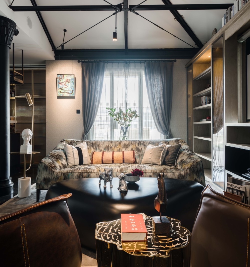 歐式古典混搭風格室內家裝案例效果圖-客廳 歐式古典混搭風格室內家裝案例效果圖-客廳