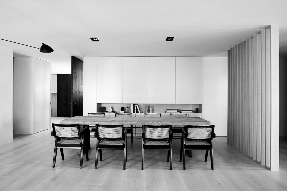 廣州市時(shí)代玫瑰園現(xiàn)代風(fēng)格三居室裝修案例