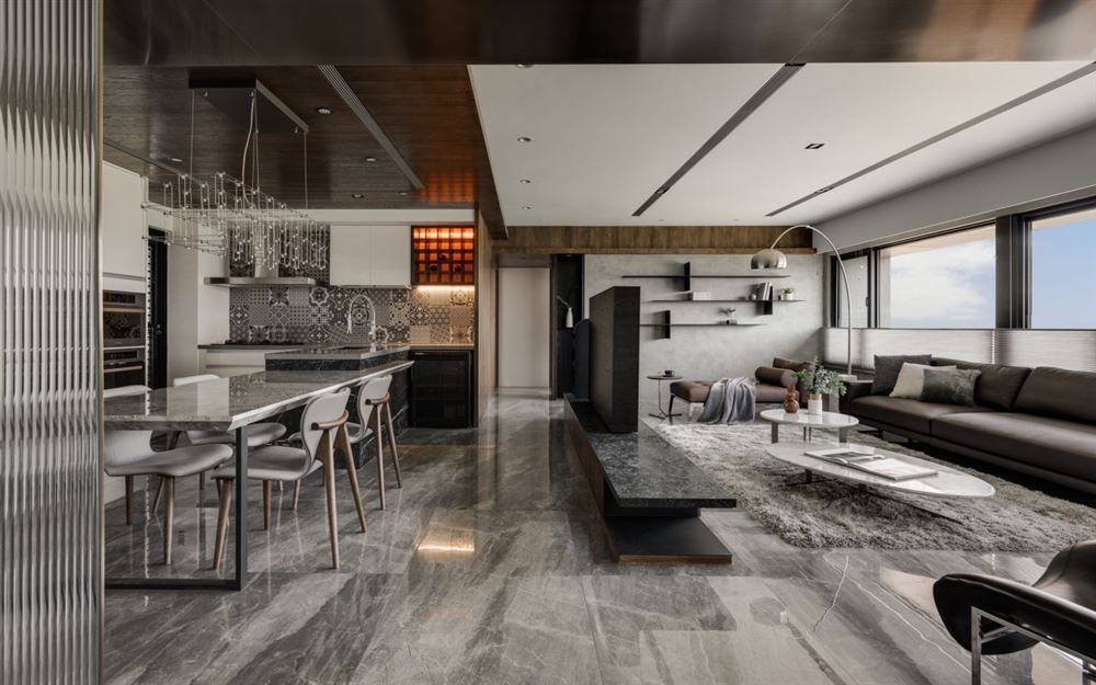 佛山市恒大&middot;酈湖城輕奢風格四居室裝修案例